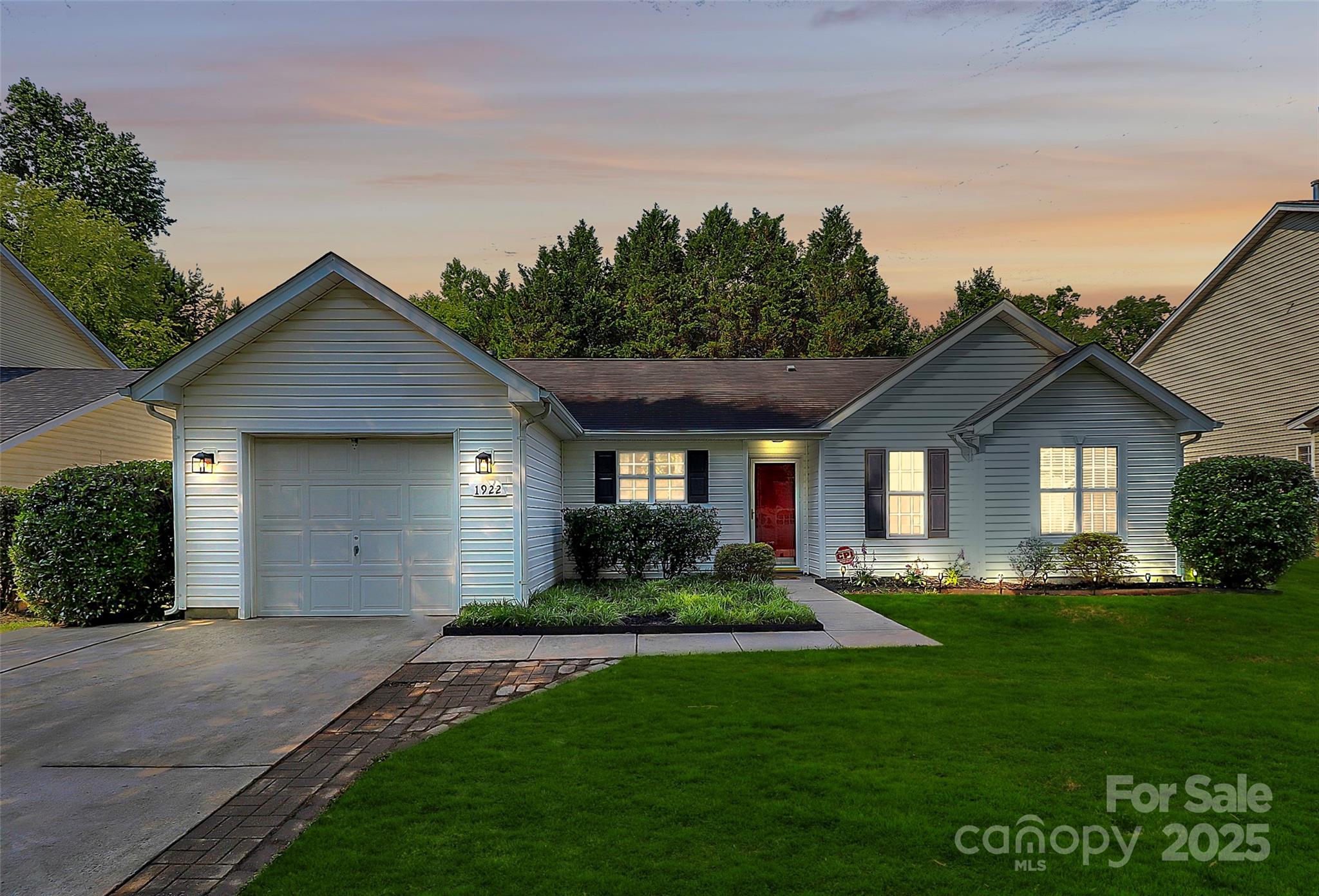 1922 Decatur Court Charlotte, NC 28213 - Photo 41 of 42 Gallery Image 41