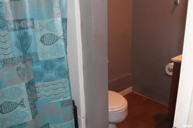 $75,000 | 605 West Freeman Street, Carbondale, IL 62901