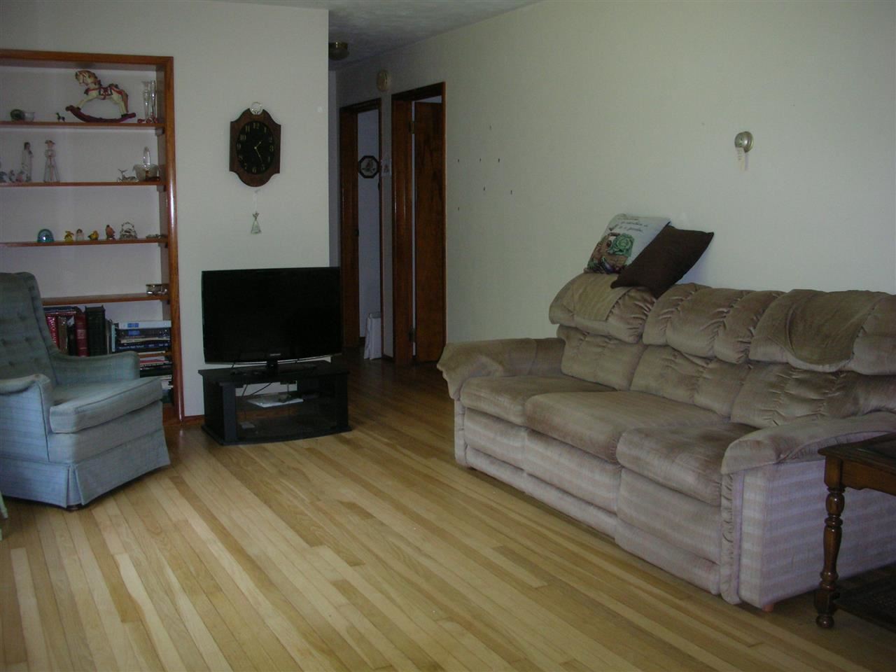 16881 10B Road Plymouth, IN 46563 - Photo 9 of 13 Gallery Image 9