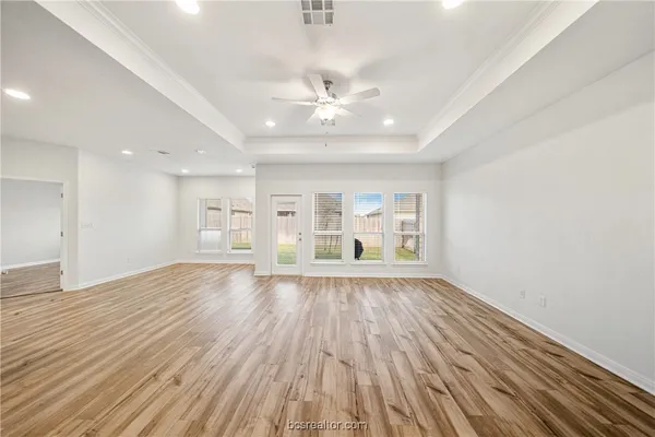 $2,500 | 2018 Brisbane Way, Bryan, TX 77807