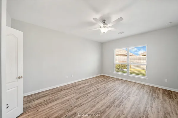 $2,500 | 2018 Brisbane Way, Bryan, TX 77807