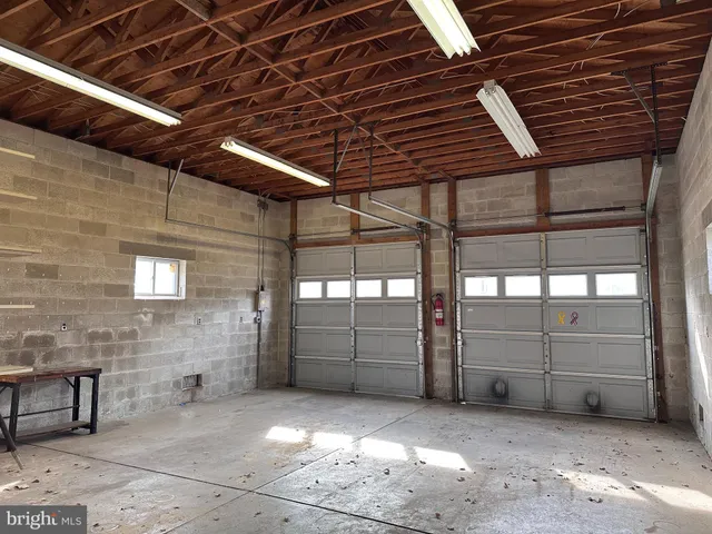 a view of a garage room