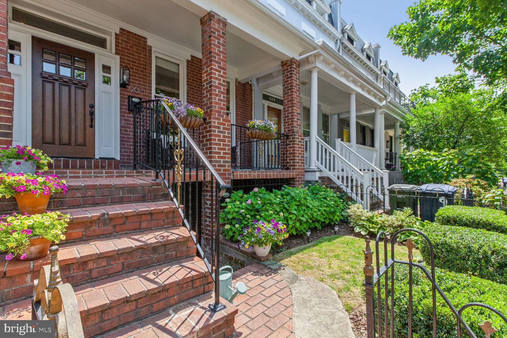 907 11th Street Northeast Washington, DC 20002 - Photo 2 of 43