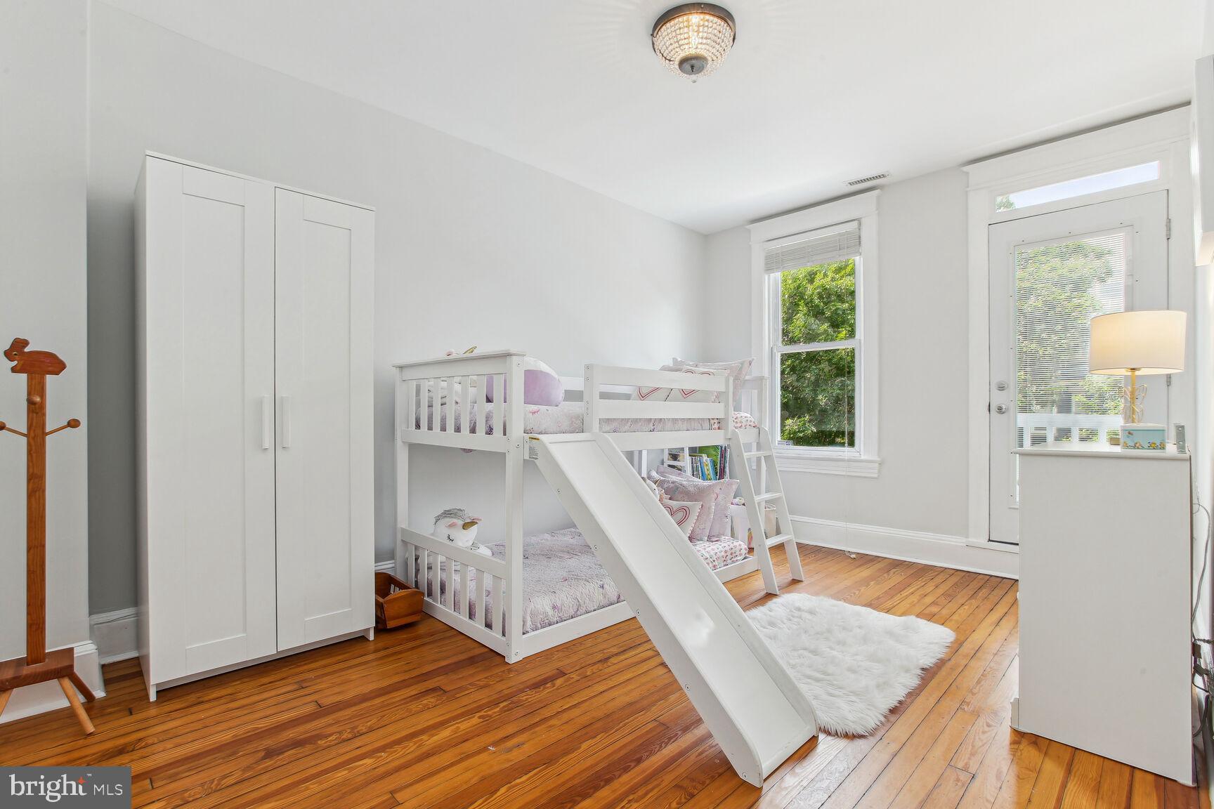 907 11th Street Northeast Washington, DC 20002 - Photo 33 of 43