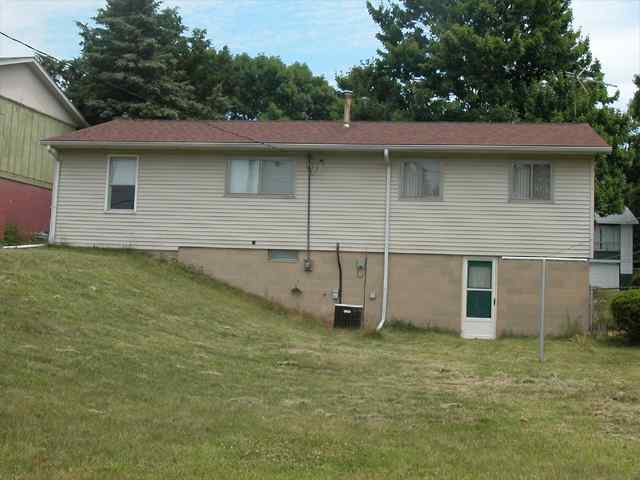 6325 North Randwick Road Peoria, IL 61615 - Photo 14 of 15 Gallery Image 14