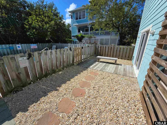 $635,000 | 745 West Grackle Court, Unit 12, Corolla, NC 27927