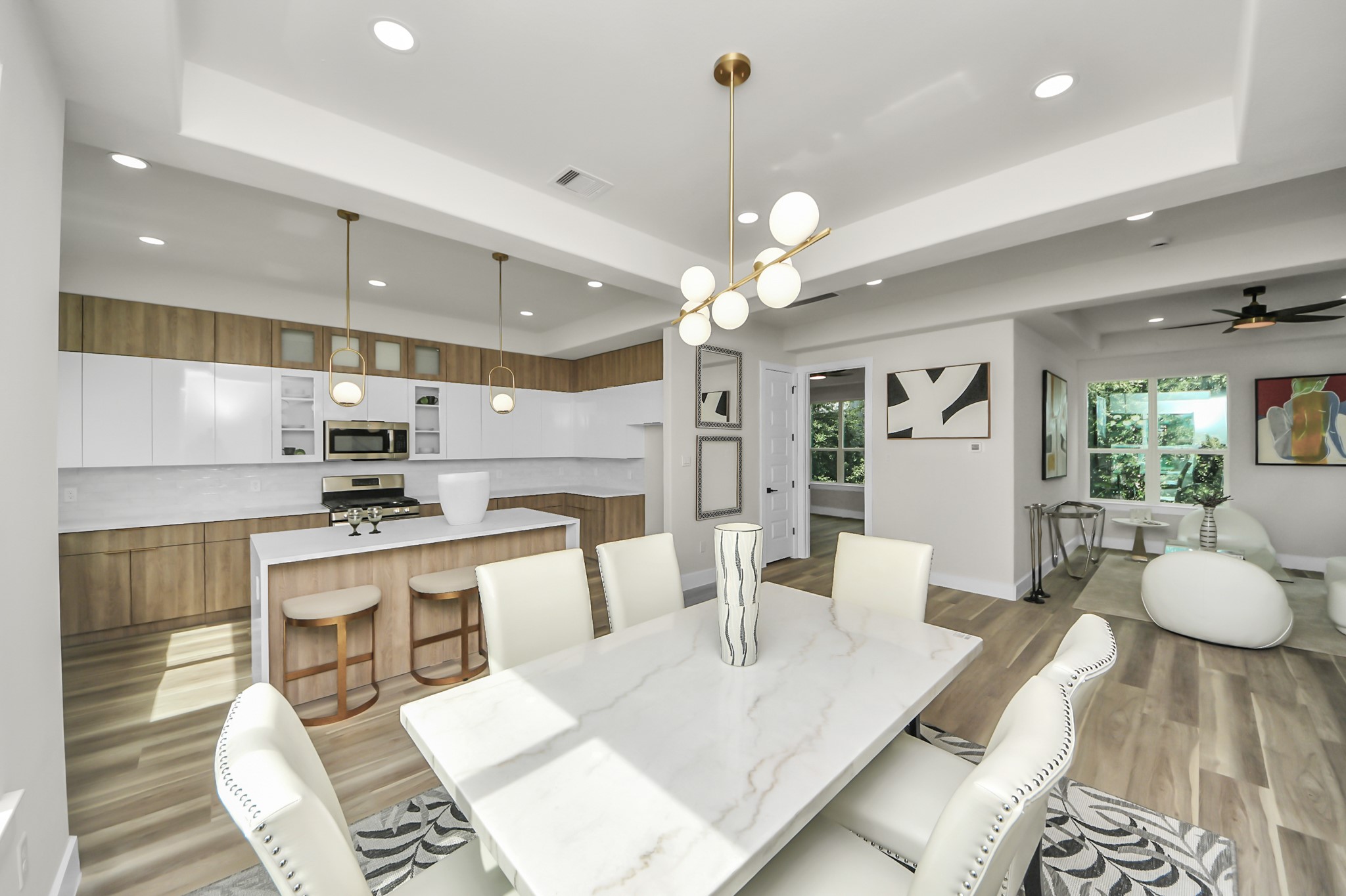 2014 Blodgett Street Houston, TX 77004 - Photo 12 of 49 a view of a dining room with furniture