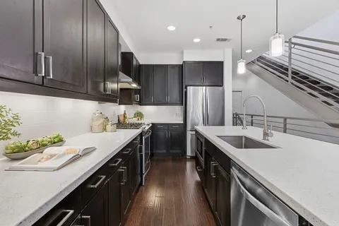 $624,900 | 2002 Glen Allen Street, Unit 104, Austin, TX 78704