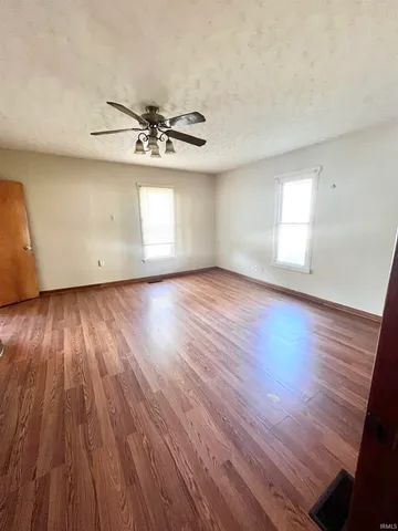 $80,000 | 106 Northeast 10th Street, Washington, IN 47501