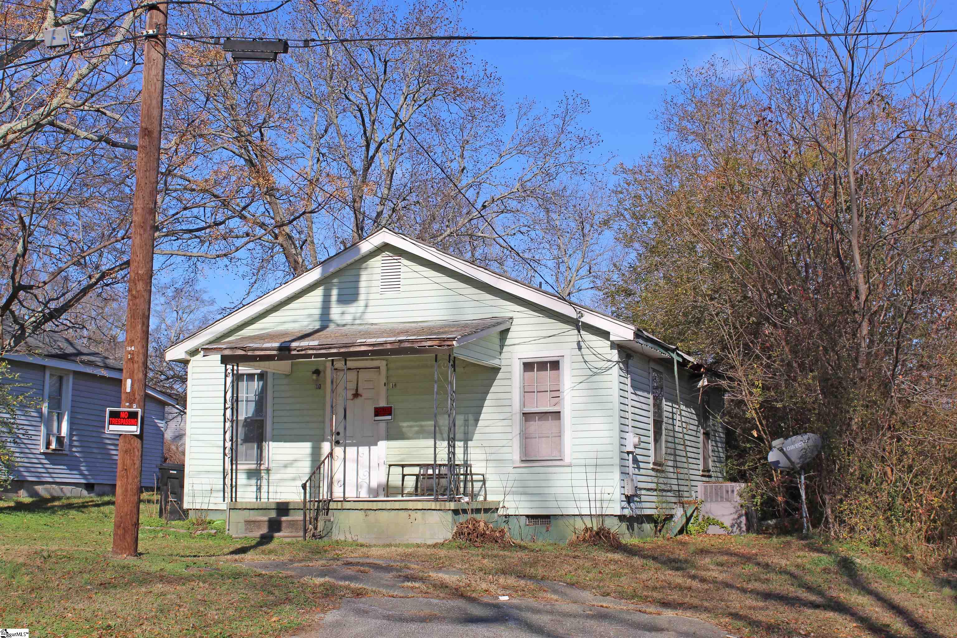 103 Moore Street Simpsonville, SC 29681 - Photo 2 of 9
