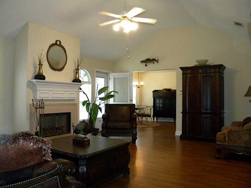 1805 Kings Row Slidell, LA 70461 - Photo 13 of 15 Gallery Image 13