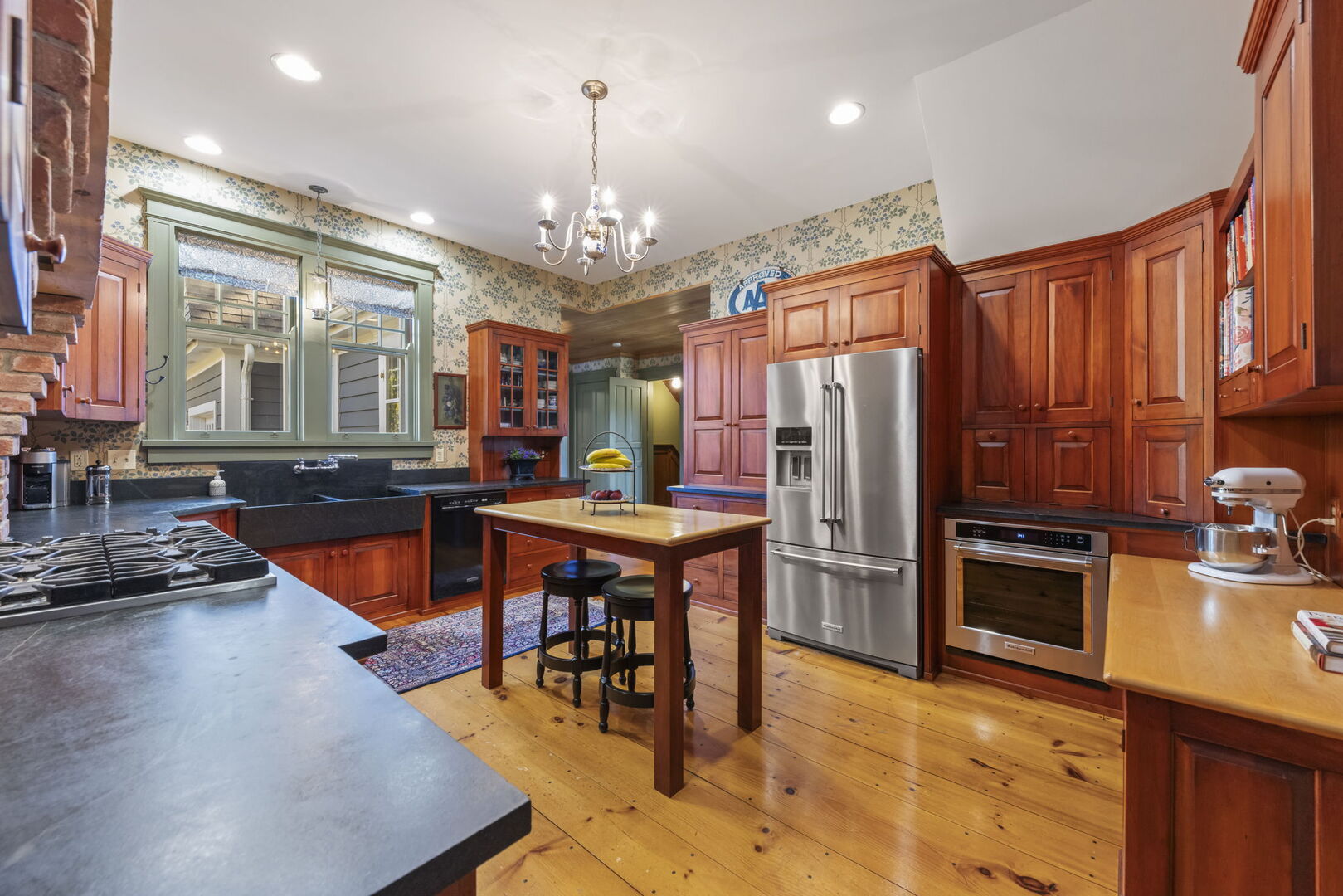 1760 Shaffner Road Wheaton, IL 60189 - Photo 16 of 68