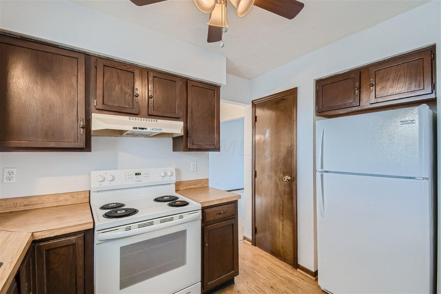 817 Riva Ridge Boulevard Columbus, OH 43230 - Photo 10 of 28 817 Riva Ridge Blvd - Web Quality - 009