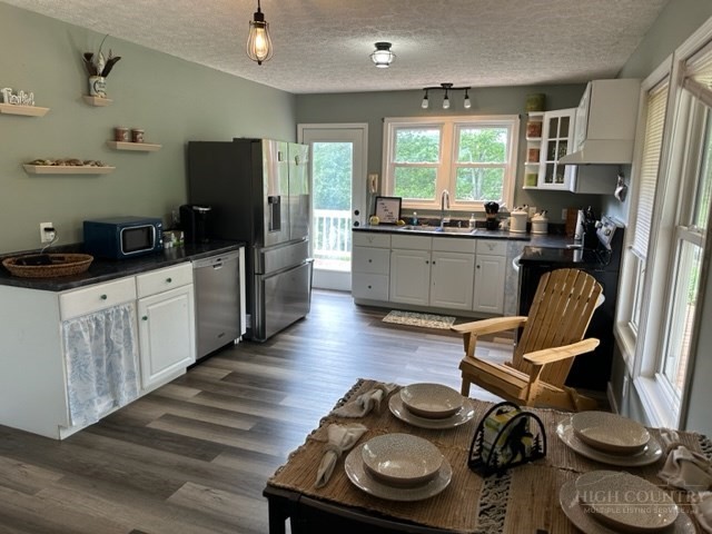 7176 Comers Rock Road Elk Creek, VA 24326 - Photo 5 of 50