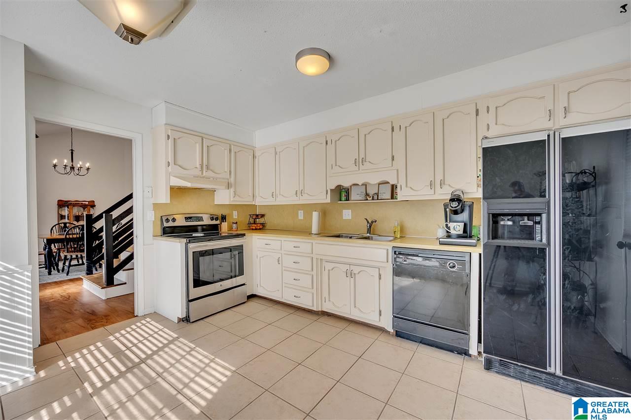 3056 Hunters Run Gardendale, AL 35071 - Photo 5 of 25