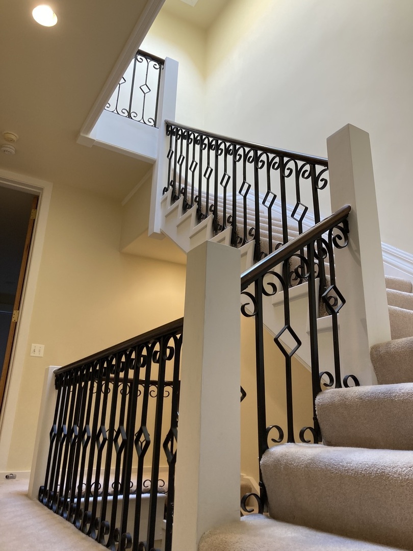 29 East Scott Street Chicago, IL 60610 - Photo 3 of 16