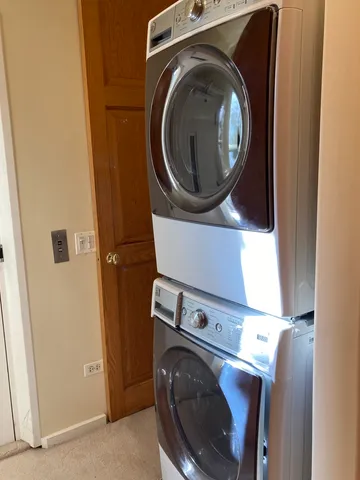 $2,100,000 | 29 East Scott Street, Chicago, IL 60610