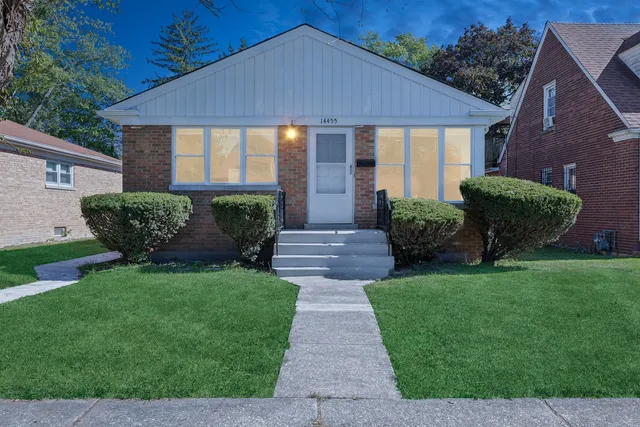 $170,000 | 14455 Des Plaines Street, Harvey, IL 60426