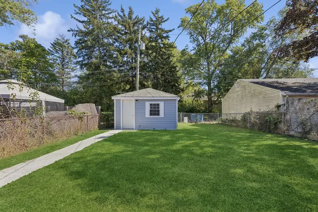 $170,000 | 14455 Des Plaines Street, Harvey, IL 60426