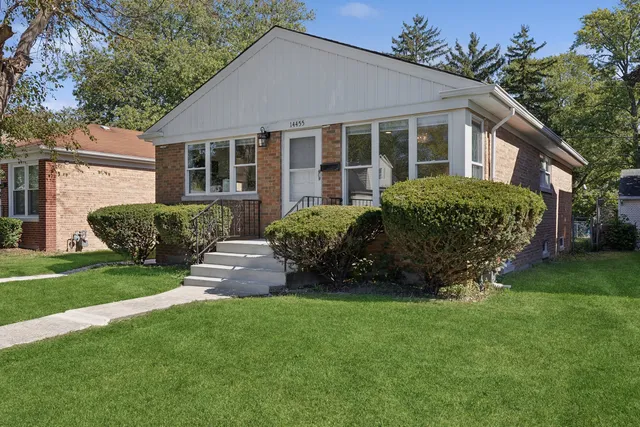 $170,000 | 14455 Des Plaines Street, Harvey, IL 60426