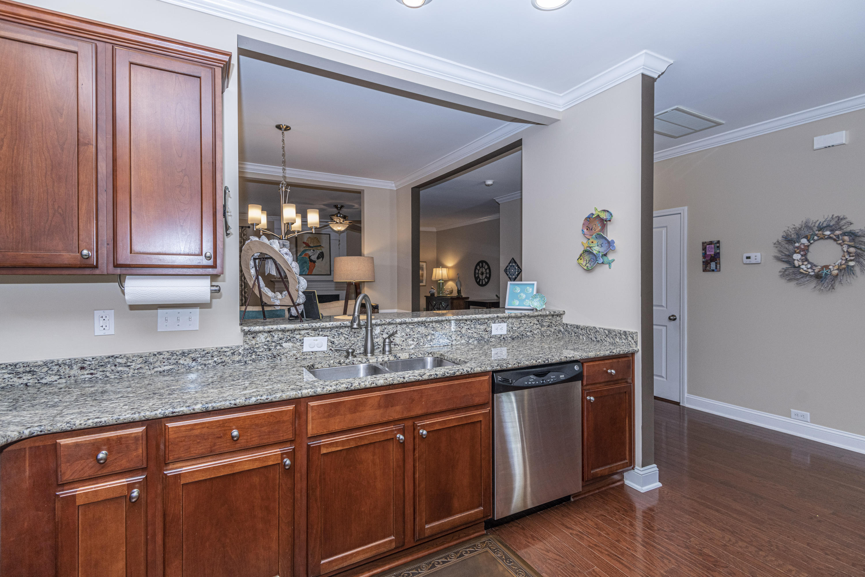 4041 Conant Road Mount Pleasant, SC 29466 - Photo 7 of 58 42 inch cabinets