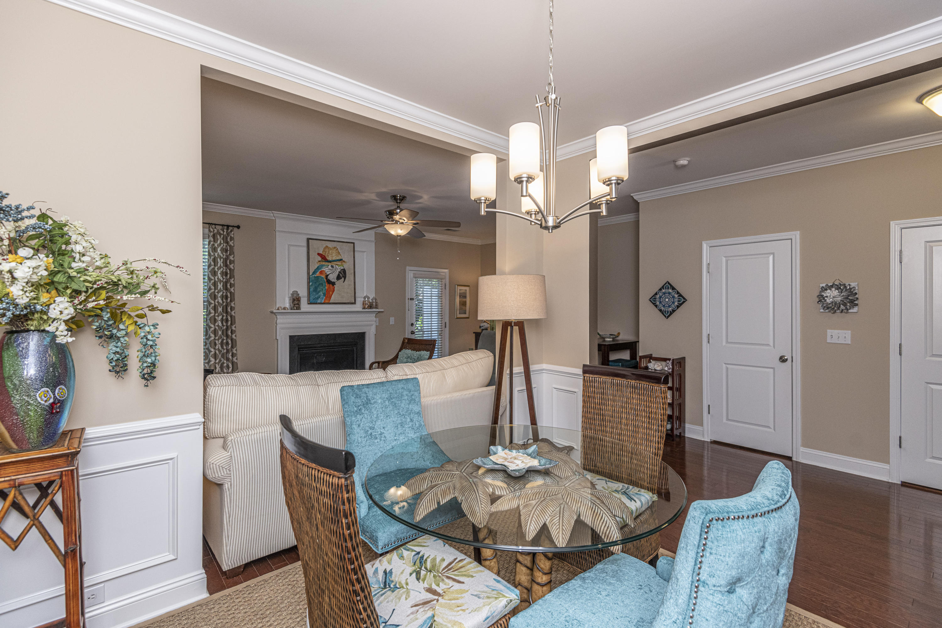 4041 Conant Road Mount Pleasant, SC 29466 - Photo 9 of 58 Crown molding thrughout first floor