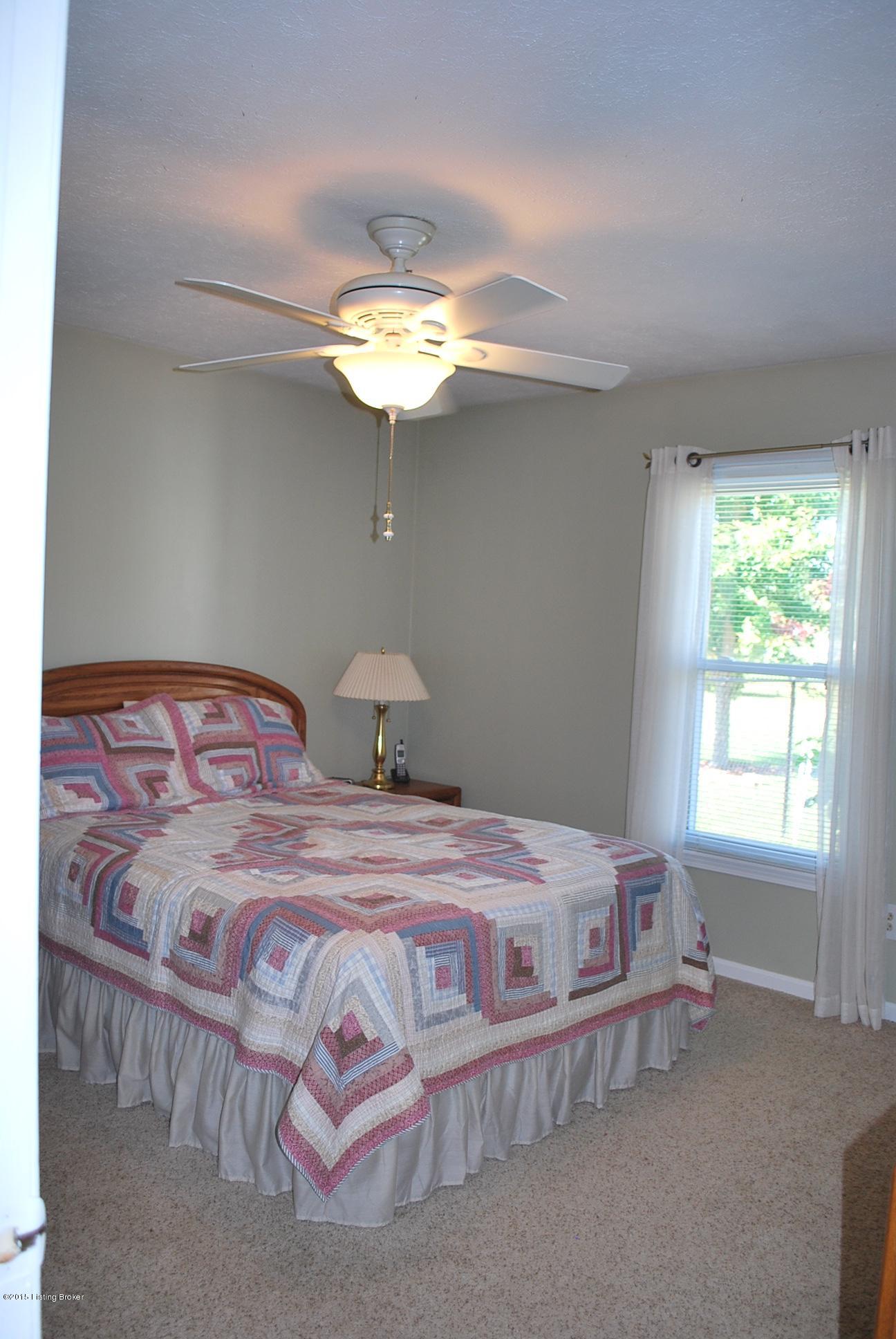 2981 Ridge Road Shepherdsville, KY 40165 - Photo 10 of 20 Ridge mstr br