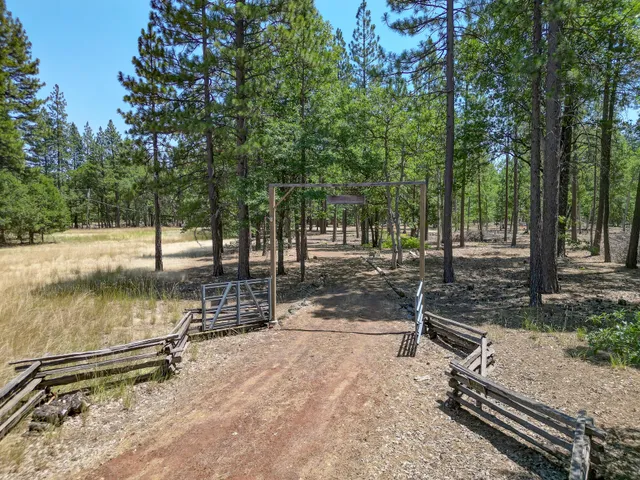 $359,275 | 27401 Goodman Road, Fall River Mills, CA 96028