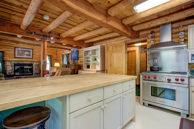 $359,275 | 27401 Goodman Road, Fall River Mills, CA 96028