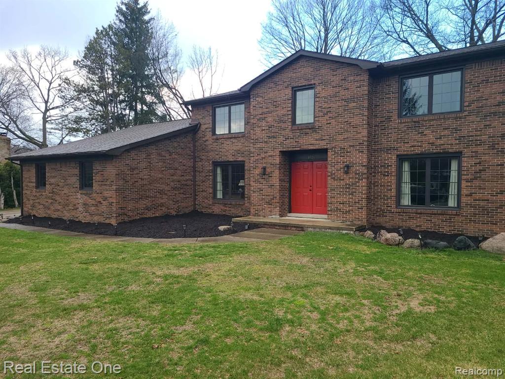 1020 Hidden Lane Rochester, MI 48309 - Photo 1 of 50