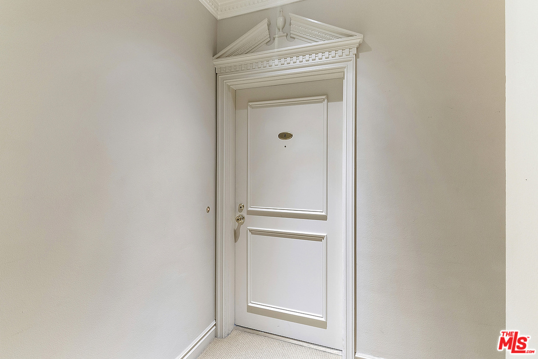 9601 Charleville Boulevard, Unit 8 Beverly Hills, CA 90212 - Photo 19 of 47 a view of a closet area