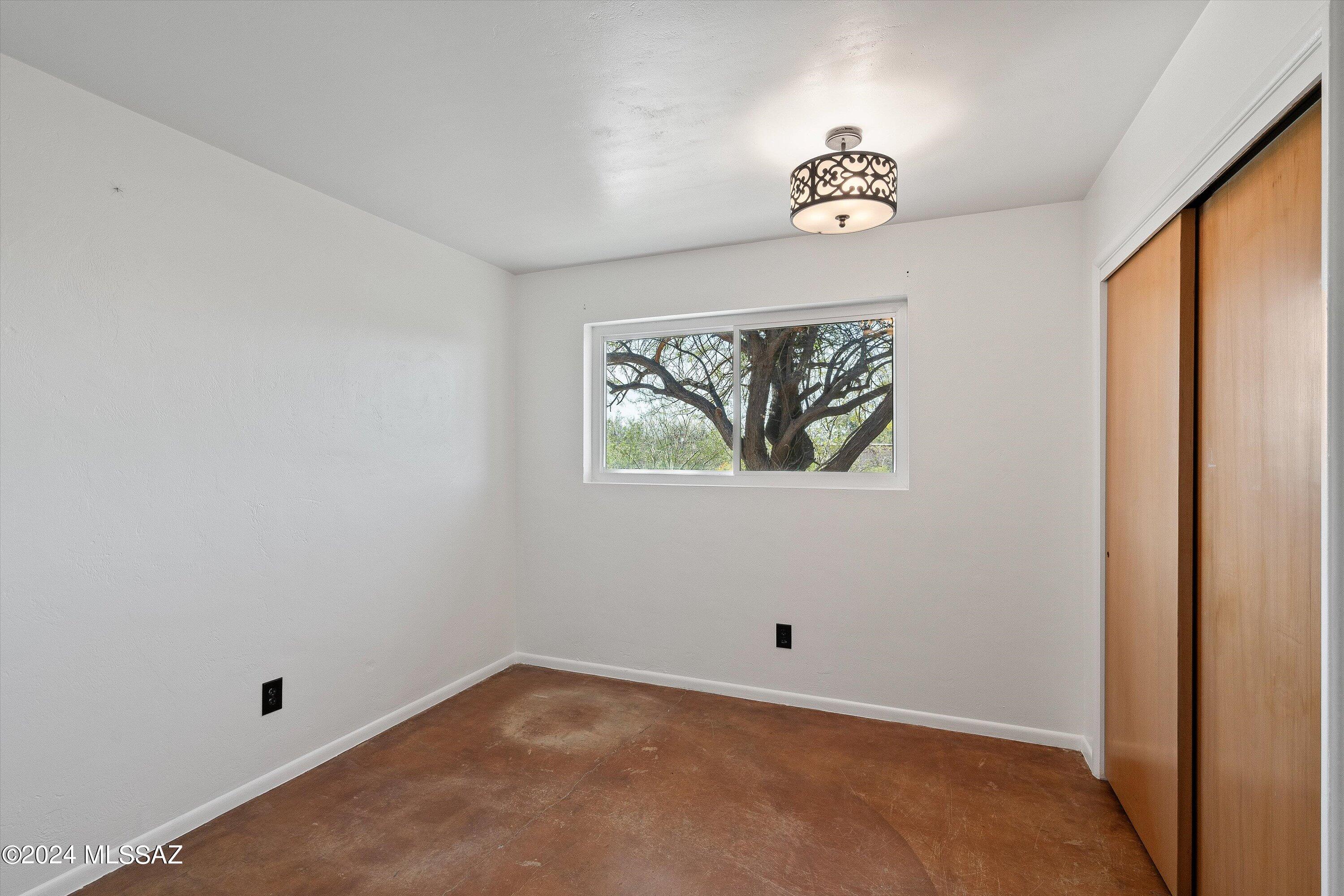 8801 East Buckboard Road Tucson, AZ 85749 - Photo 12 of 25