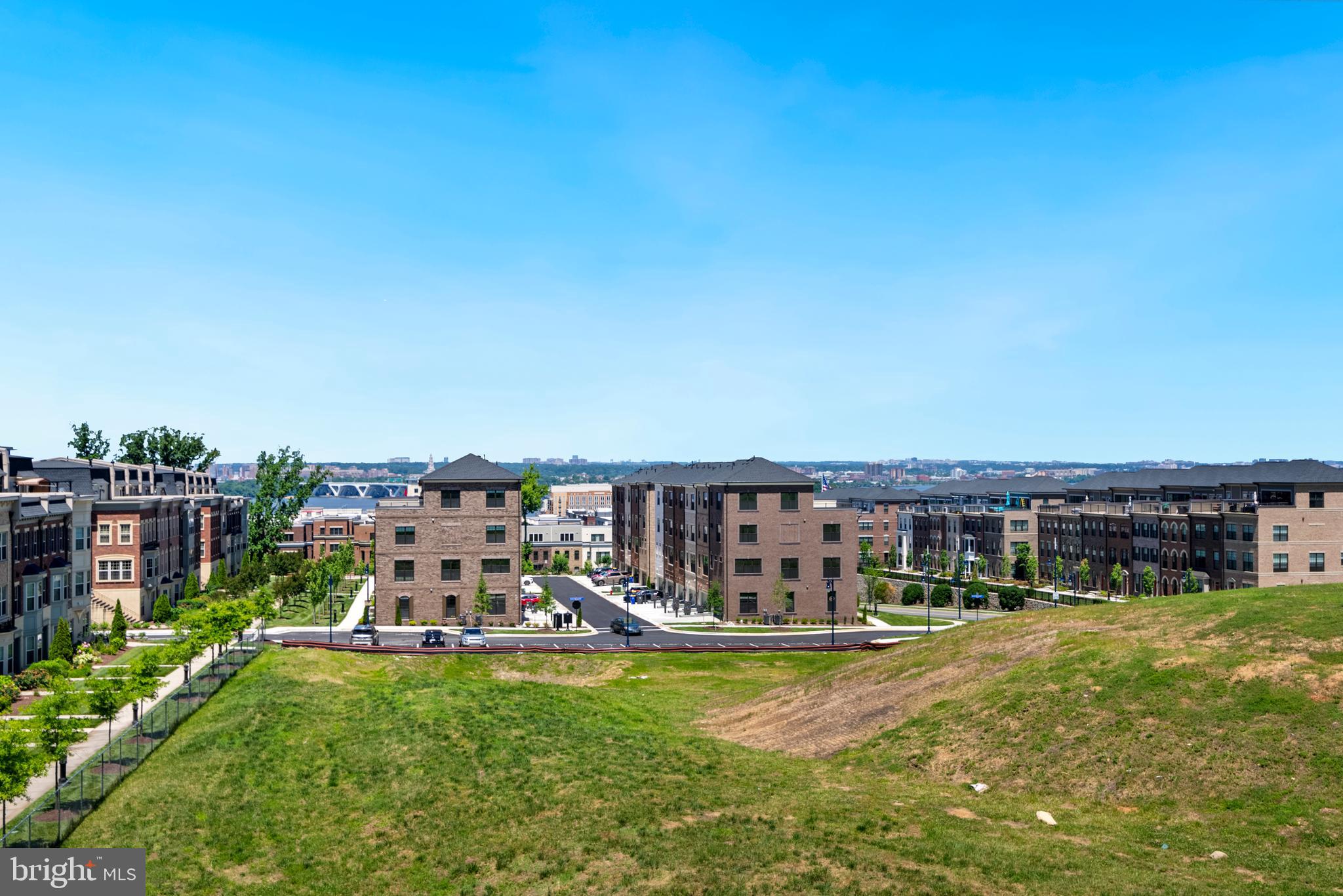 808 Fair Winds Way Oxon Hill, MD 20745 - Photo 37 of 41