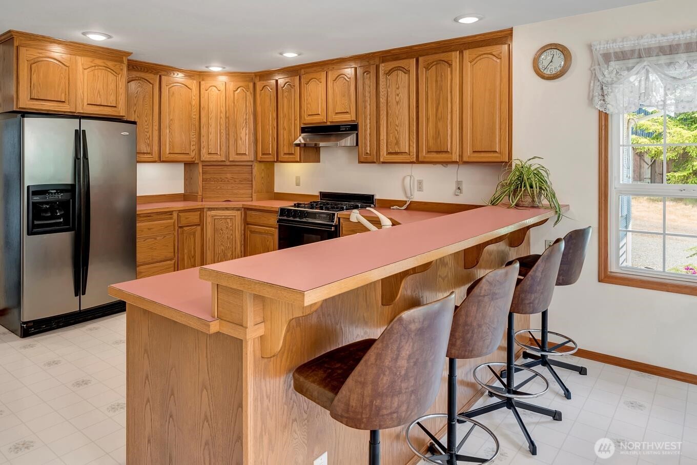 2829 Lake Langlois Road Northeast Carnation, WA 98014 - Photo 11 of 39 Gallery Image 11