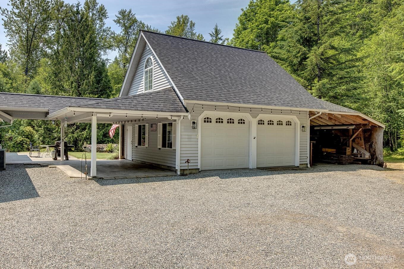 2829 Lake Langlois Road Northeast Carnation, WA 98014 - Photo 30 of 39 Gallery Image 30