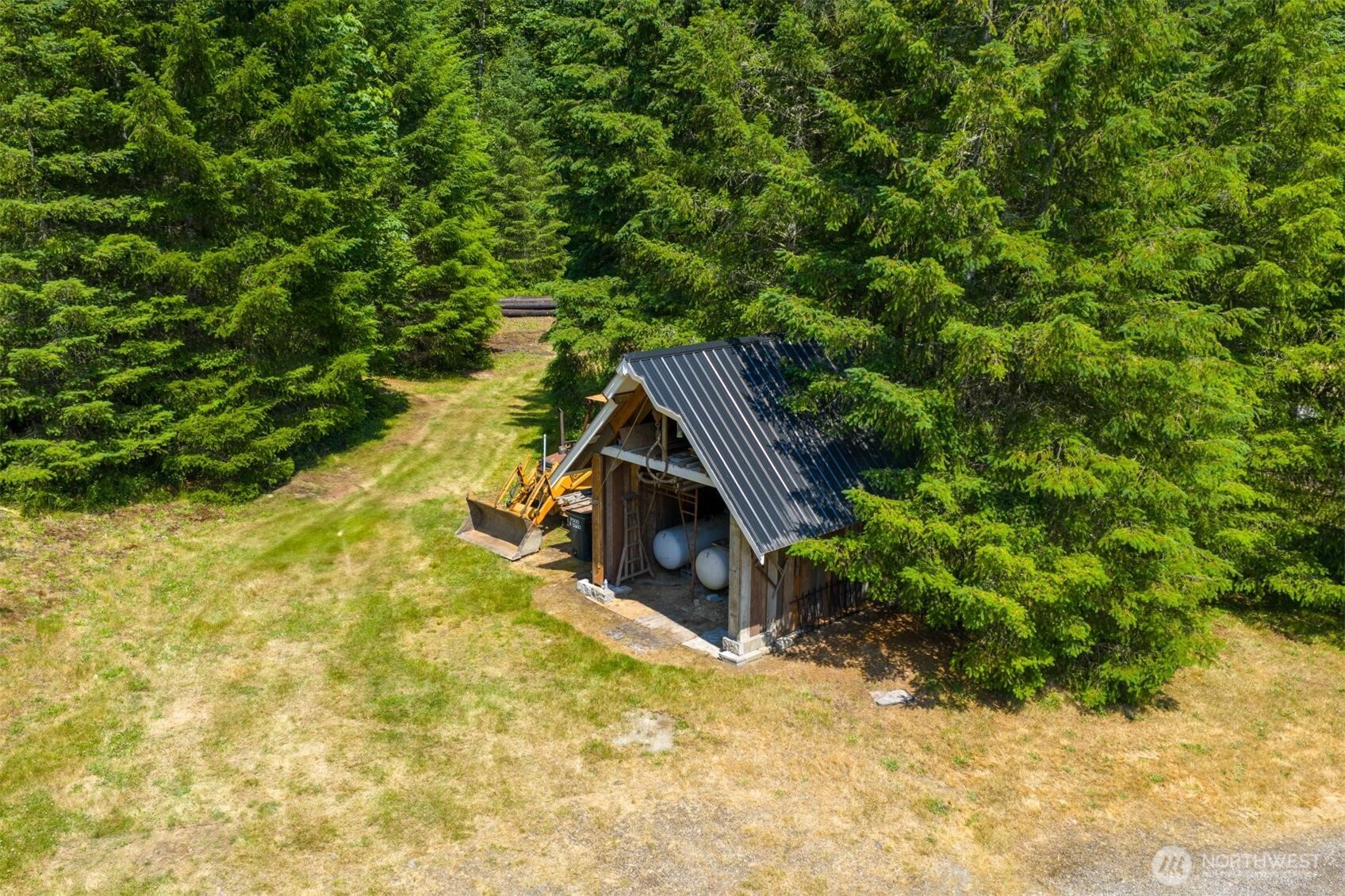 2829 Lake Langlois Road Northeast Carnation, WA 98014 - Photo 36 of 39 Gallery Image 36