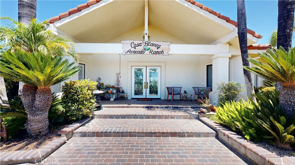 17850 Vista Del Lago Drive Riverside, CA 92503 - Photo 6 of 75