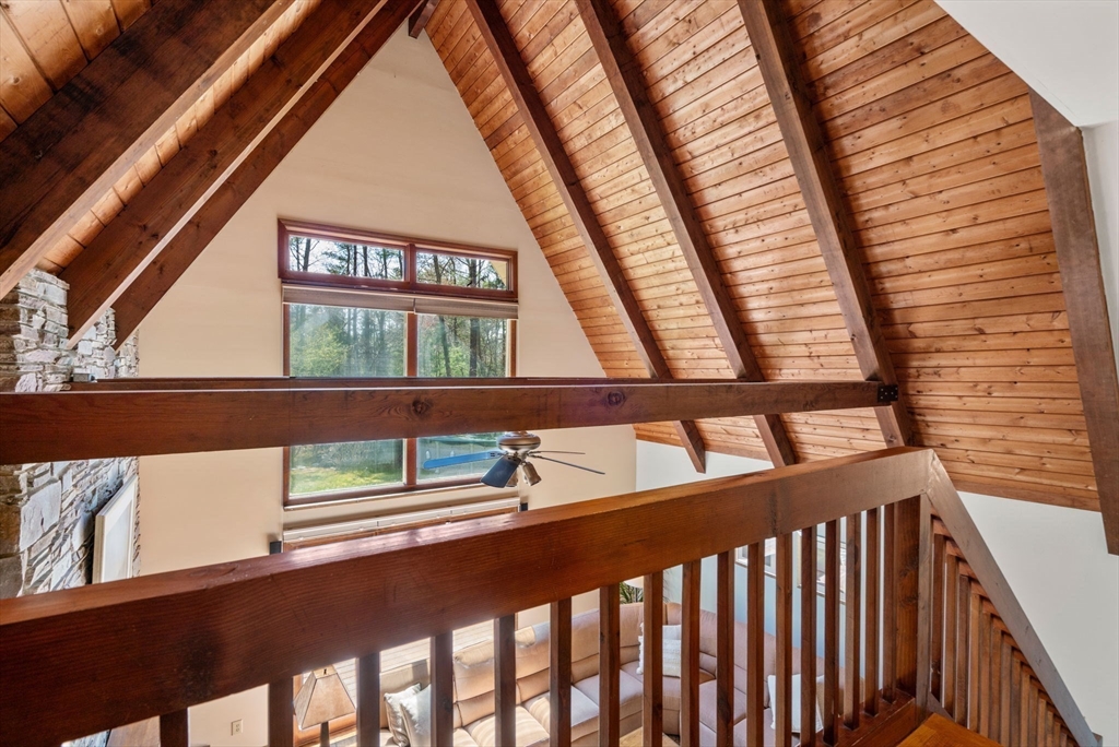 27 Stuart Road Rochester, MA 02770 - Photo 3 of 42 a view of entryway