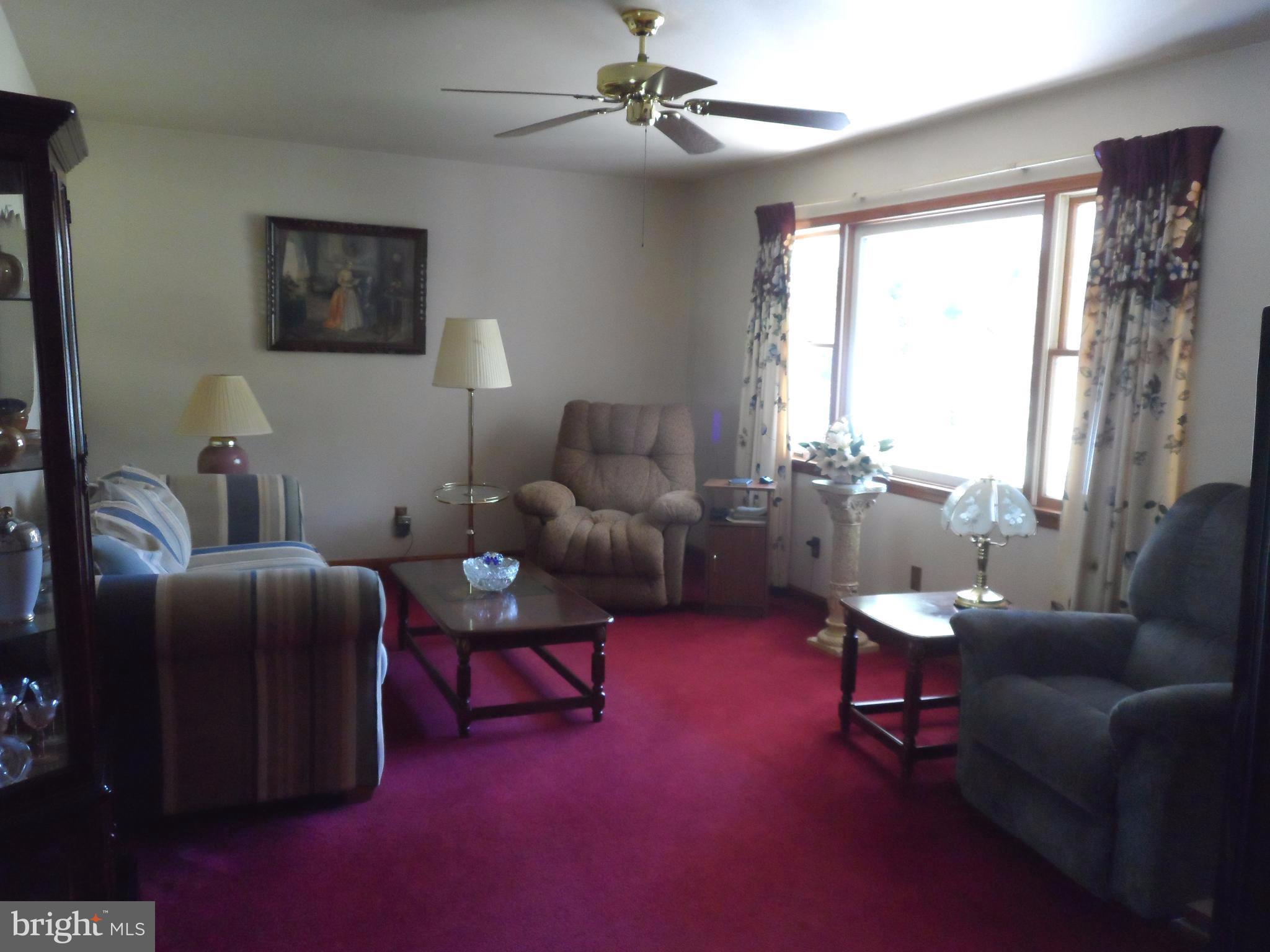 14415 Washington Mill Road King George, VA 22485 - Photo 5 of 13 Living Room