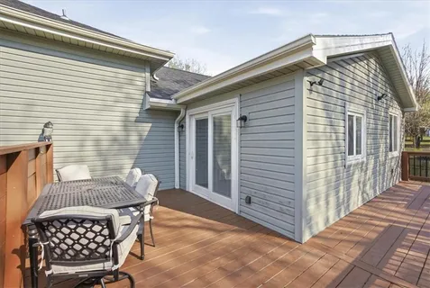 $375,000 | 14120 South Cottonwood Drive, Olathe, KS 66062