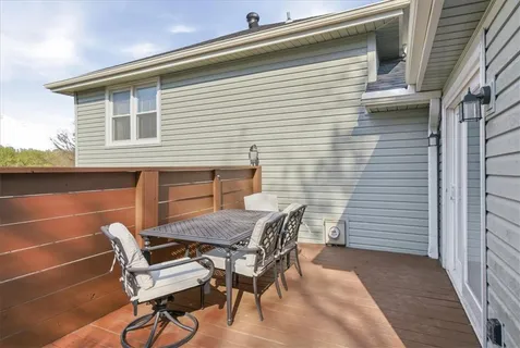 $375,000 | 14120 South Cottonwood Drive, Olathe, KS 66062