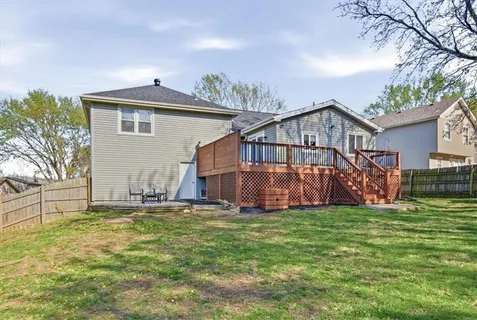 $375,000 | 14120 South Cottonwood Drive, Olathe, KS 66062