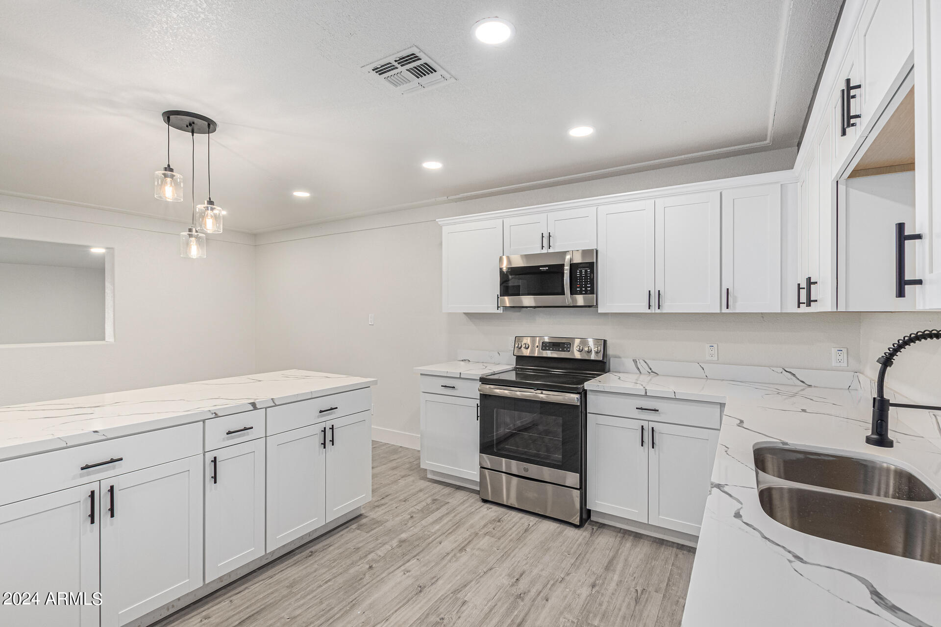 3526 West Lamar Road Phoenix, AZ 85017 - Photo 14 of 51 0014-14 - Lamar