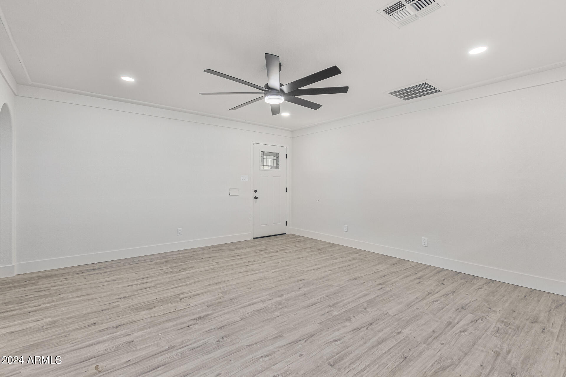 3526 West Lamar Road Phoenix, AZ 85017 - Photo 7 of 51 0007-08 - Lamar