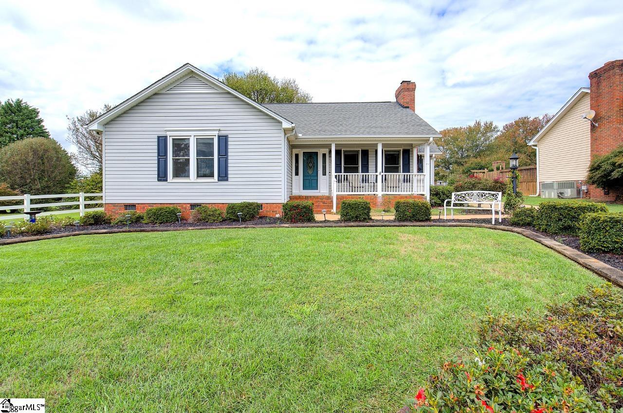 3 Fairview Road Greer, SC 29651 - Photo 1 of 50