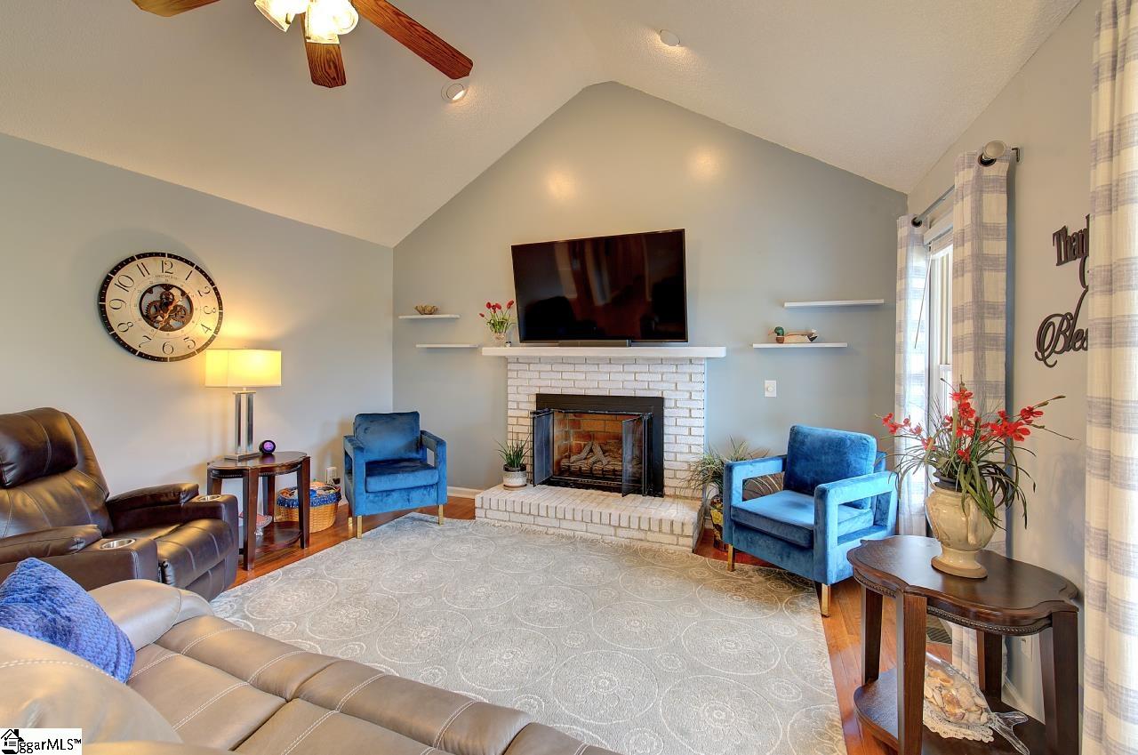 3 Fairview Road Greer, SC 29651 - Photo 11 of 50