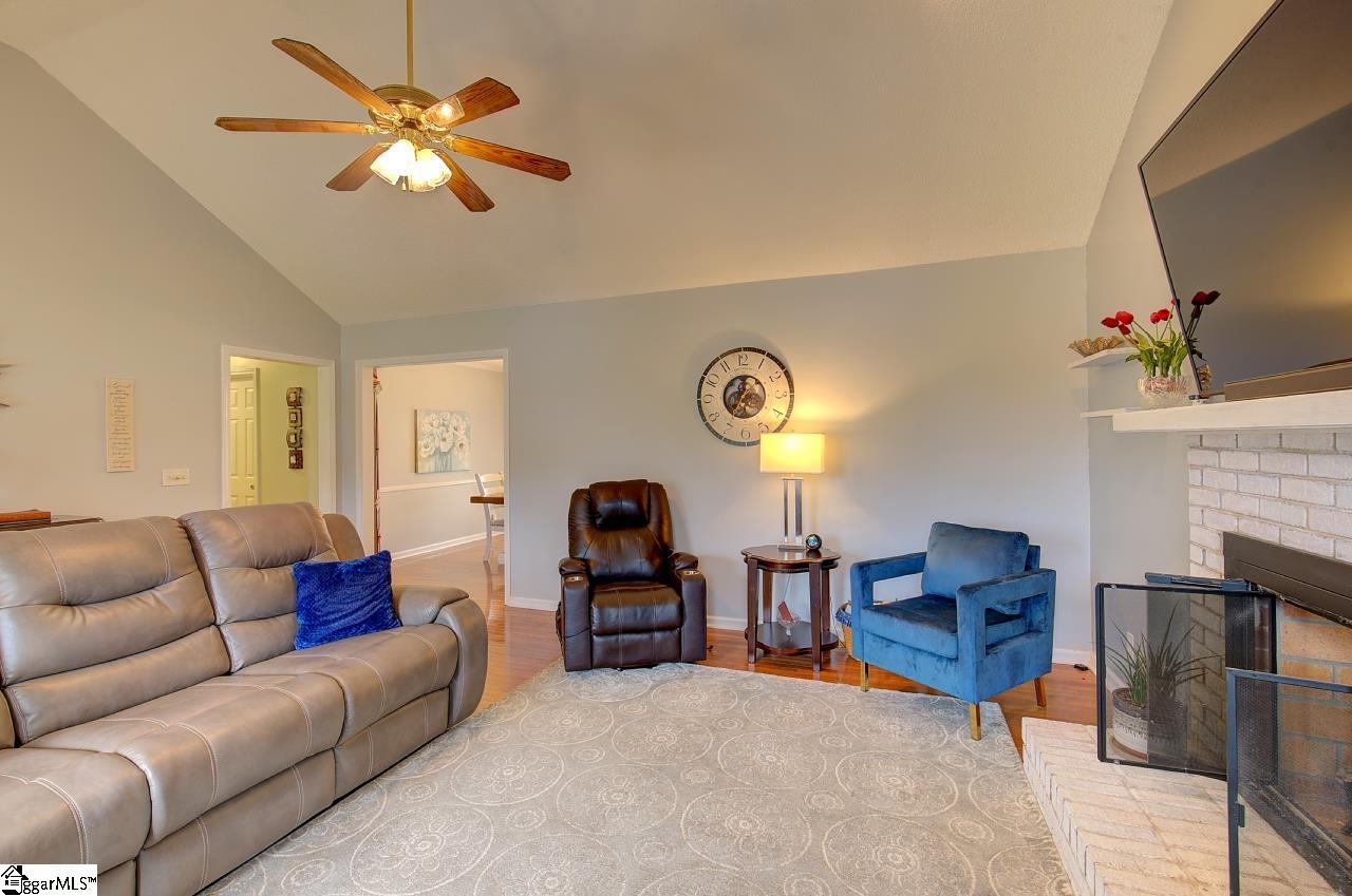 3 Fairview Road Greer, SC 29651 - Photo 12 of 50