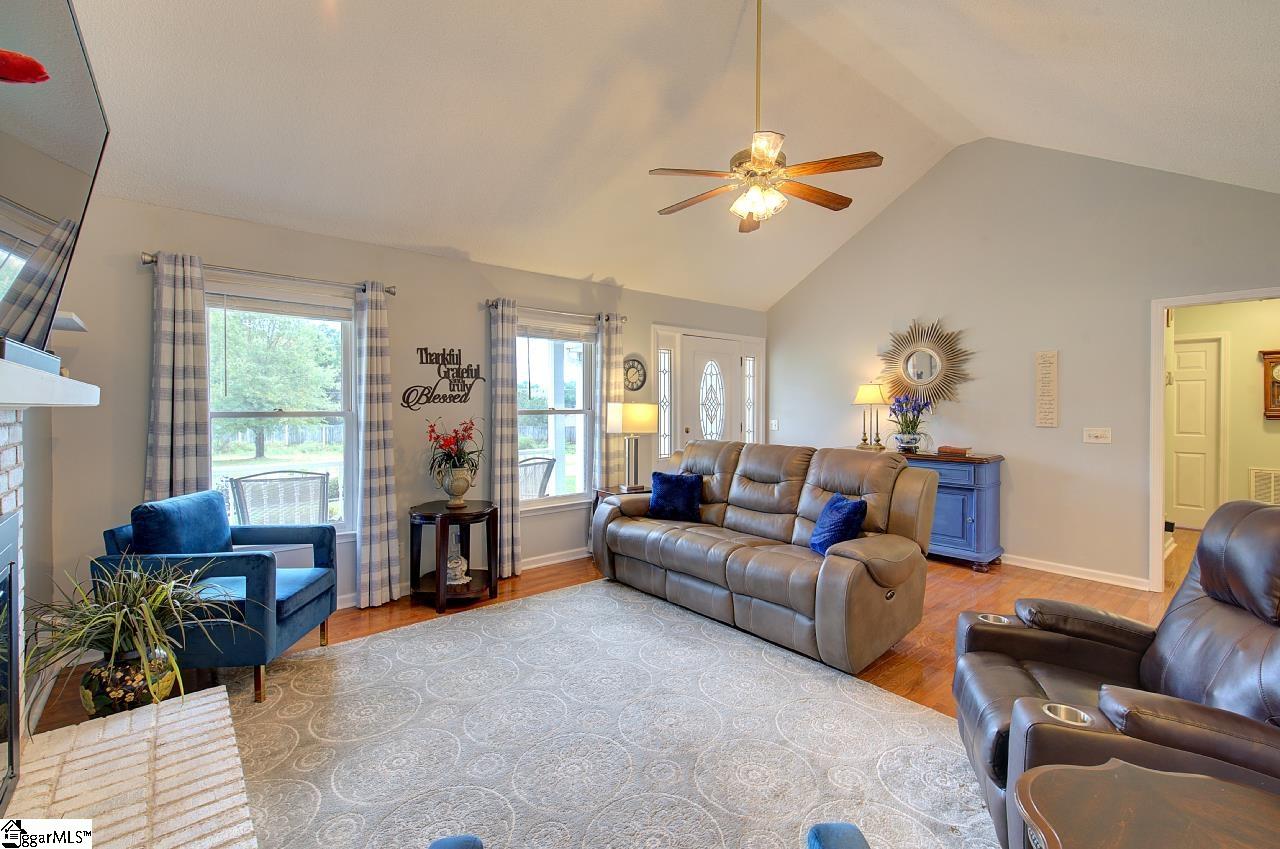 3 Fairview Road Greer, SC 29651 - Photo 13 of 50