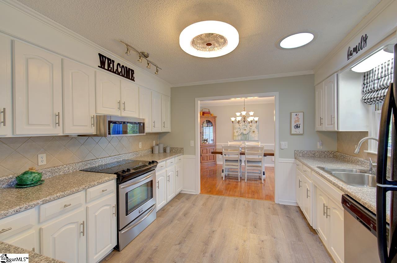 3 Fairview Road Greer, SC 29651 - Photo 23 of 50