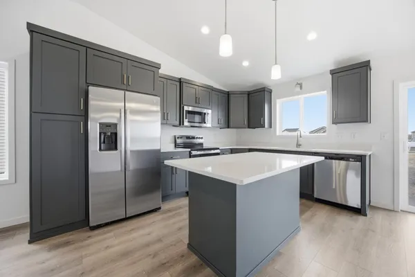 $349,880 | 2414 38th Avenue South, Moorhead, MN 56560